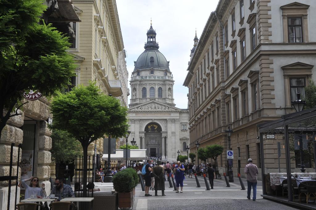 Basilica Grand Luxury In The Historic Center Apartment